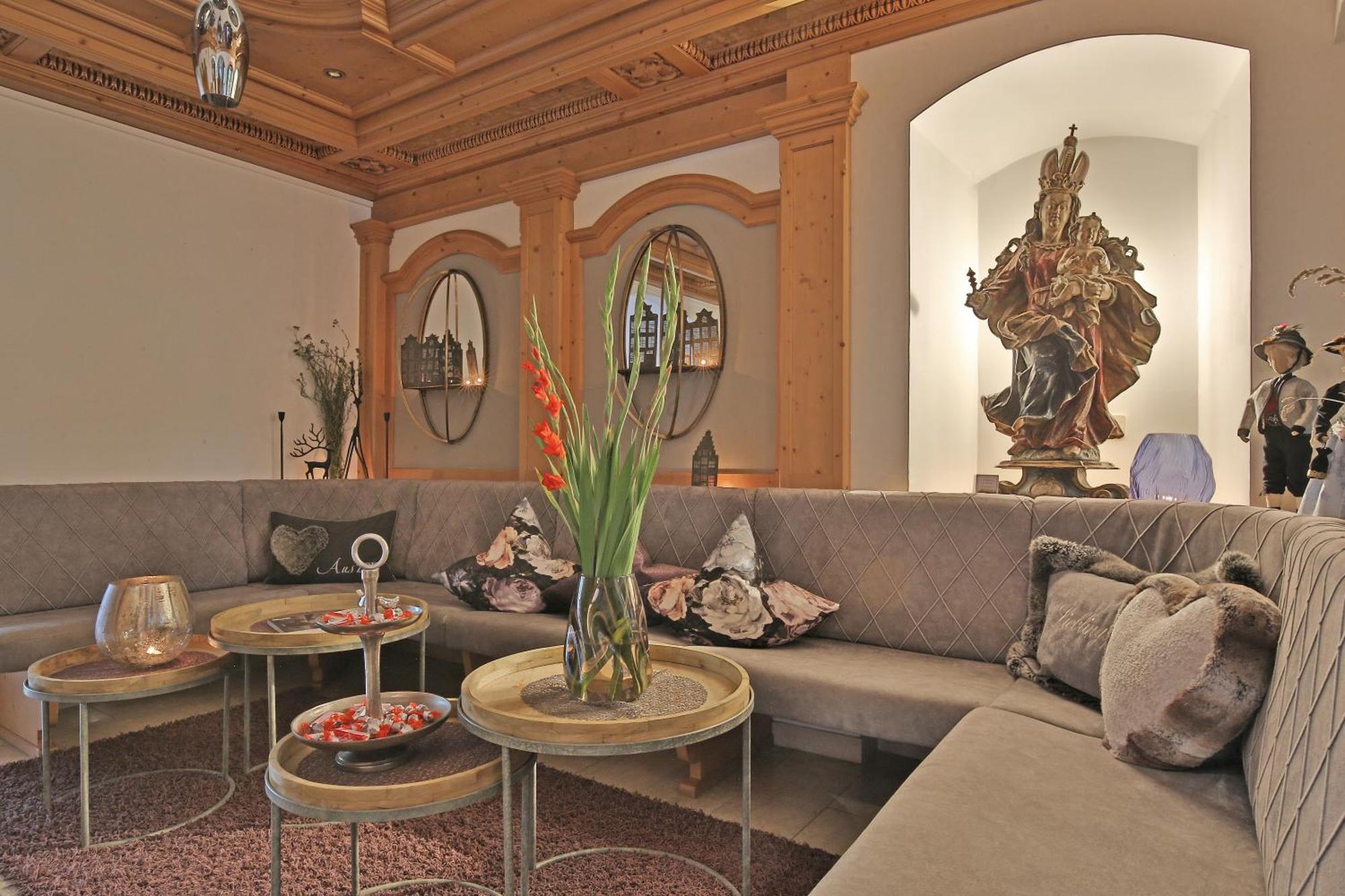 Die Seefelderin - Boutiquehotel St. Georg 蒂罗尔-泽费尔德 外观 照片